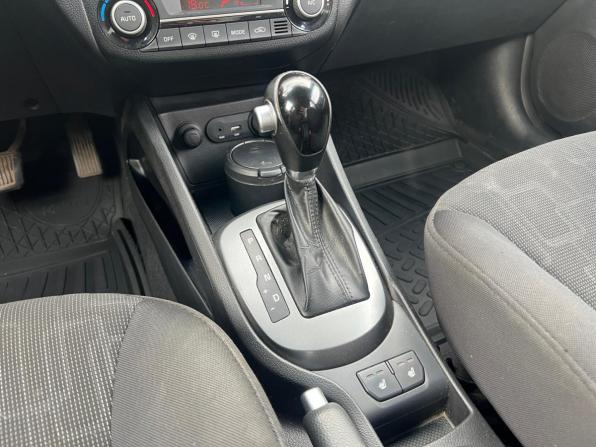 Kia Rio III Рестайлинг с пробегом 2015 года, цена 1 048 000 рублей, 166000 км, седан, Автокод Объявления