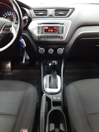 Kia Rio III Рестайлинг с пробегом 2016 года, цена 1 220 000 рублей, 77739 км, седан, Автокод Объявления