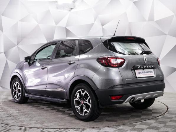 Renault Kaptur I с пробегом 2018 года, цена 1 375 000 рублей, 97586 км, внедорожник, Автокод Объявления