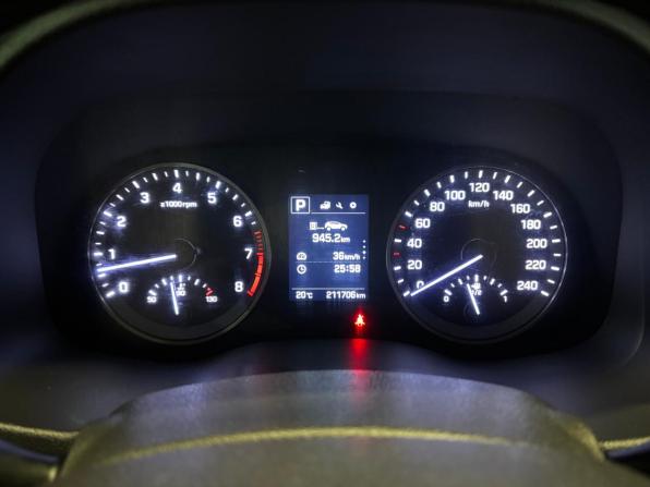 Hyundai Tucson III с пробегом 2016 года, цена 1 549 000 рублей, 211654 км, внедорожник, Автокод Объявления