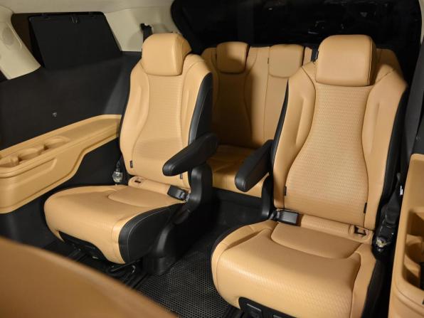 Kia Carnival IV с пробегом 2020 года, цена 3 299 000 рублей, 142000 км, минивэн, Автокод Объявления