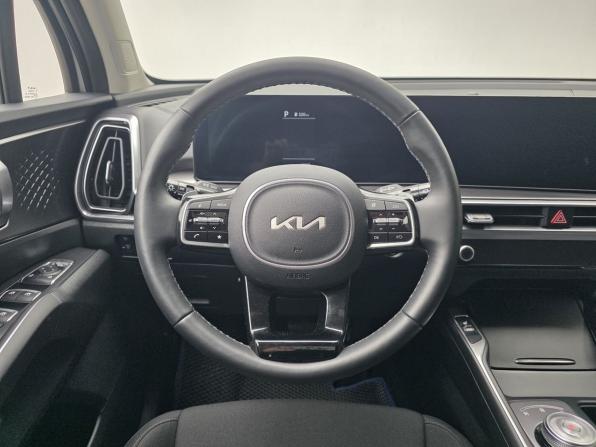 Kia Sorento IV Рестайлинг с пробегом 2024 года, цена 5 700 000 рублей, 12228 км, внедорожник, Автокод Объявления