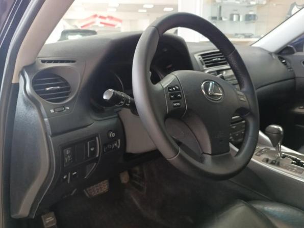 Lexus IS II с пробегом 2007 года, цена 1 000 000 рублей, 314300 км, седан, Автокод Объявления