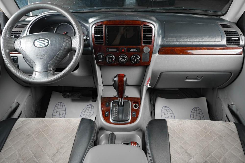 Suzuki Grand Vitara I Рестайлинг Тюмень  - изображение 13