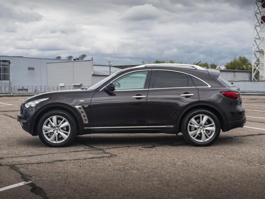 Infiniti QX70 Москва  - изображение 15