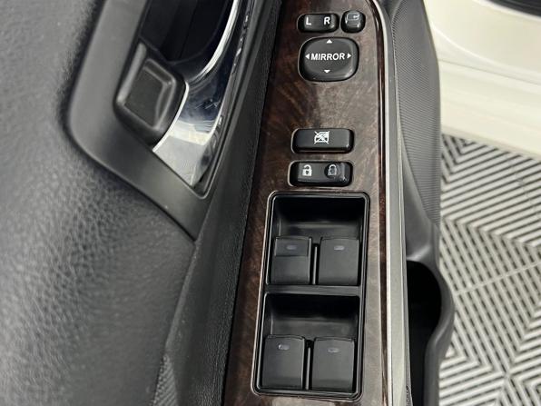 Toyota Camry VII (XV50) Рестайлинг с пробегом 2014 года, цена 1 799 000 рублей, 171200 км, седан, Автокод Объявления