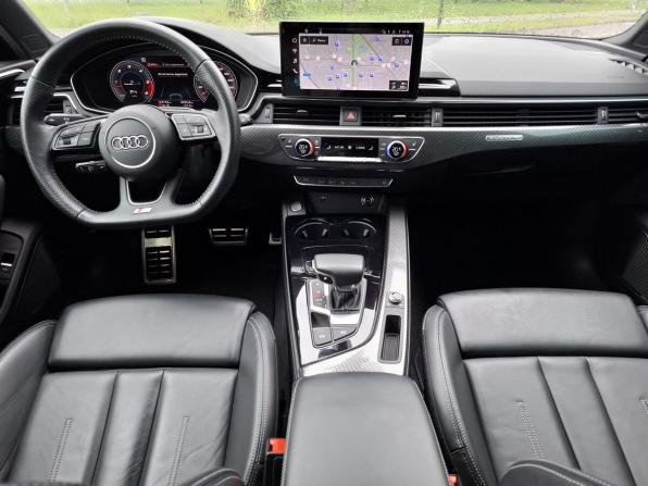 Audi A4 V (B9) Рестайлинг с пробегом 2019 года, цена 4 300 000 рублей, 124740 км, универсал, Автокод Объявления