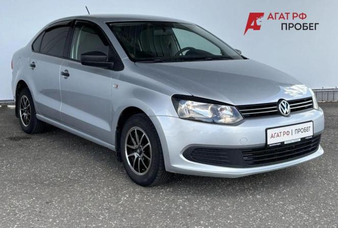 Volkswagen Polo V с пробегом 2014 года, цена 785 000 рублей, 105684 км, седан, Автокод Объявления