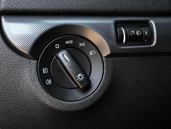 Skoda Yeti I Рестайлинг с пробегом 2015 года, цена 1 324 000 рублей, 252307 км, внедорожник, Автокод Объявления