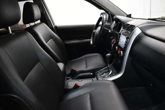 Suzuki Grand Vitara II Рестайлинг с пробегом 2010 года, цена 1 180 000 рублей, 194848 км, внедорожник, Автокод Объявления