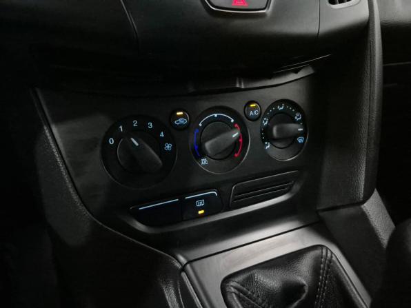 Ford Focus III с пробегом 2013 года, цена 800 000 рублей, 140516 км, хэтчбек, Автокод Объявления