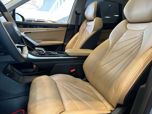 Geely Boyue L I с пробегом 2023 года, цена 2 599 000 рублей, 38007 км, внедорожник, Автокод Объявления