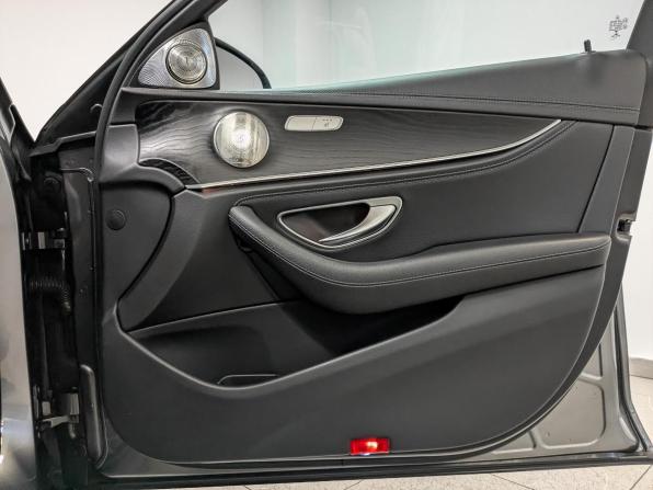 Mercedes-Benz E-Класс V (W213 S213 C238) с пробегом 2020 года, цена 3 900 000 рублей, 53783 км, седан, Автокод Объявления
