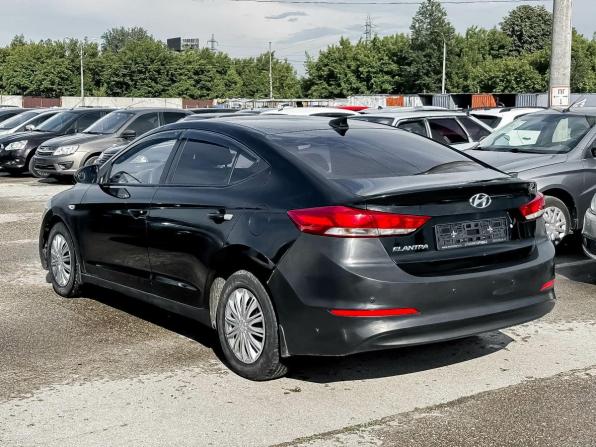 Hyundai Elantra VI (AD) с пробегом 2018 года, цена 1 166 000 рублей, 169164 км, седан, Автокод Объявления