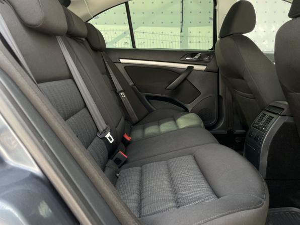 Skoda Octavia II (A5) Рестайлинг с пробегом 2011 года, цена 780 000 рублей, 180558 км, лифтбек, Автокод Объявления