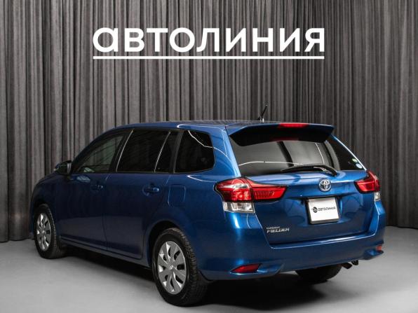 Toyota Corolla XI (E160 E170 E180) Рестайлинг 1 с пробегом 2017 года, цена 1 149 000 рублей, 161000 км, универсал, Автокод Объявления