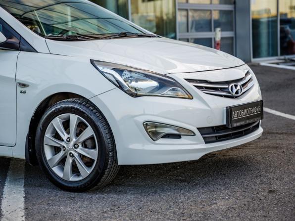 Hyundai Solaris I Рестайлинг с пробегом 2015 года, цена 1 048 000 рублей, 147300 км, седан, Автокод Объявления