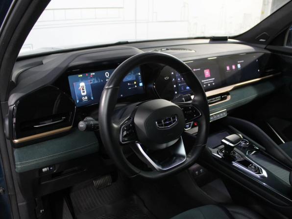 Geely Monjaro I с пробегом 2023 года, цена 3 075 000 рублей, 54000 км, внедорожник, Автокод Объявления