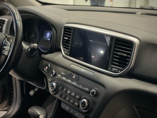 Kia Sportage IV Рестайлинг с пробегом 2021 года, цена 2 395 000 рублей, 112500 км, внедорожник, Автокод Объявления