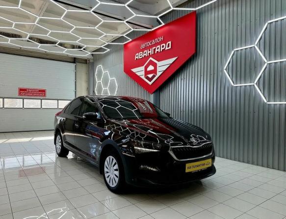 Skoda Rapid II с пробегом 2020 года, цена 1 350 000 рублей, 159074 км, лифтбек, Автокод Объявления