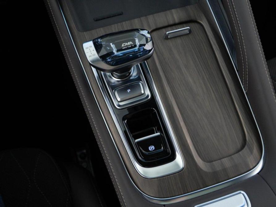 Geely Monjaro I Рестайлинг 2 Москва  - изображение 17