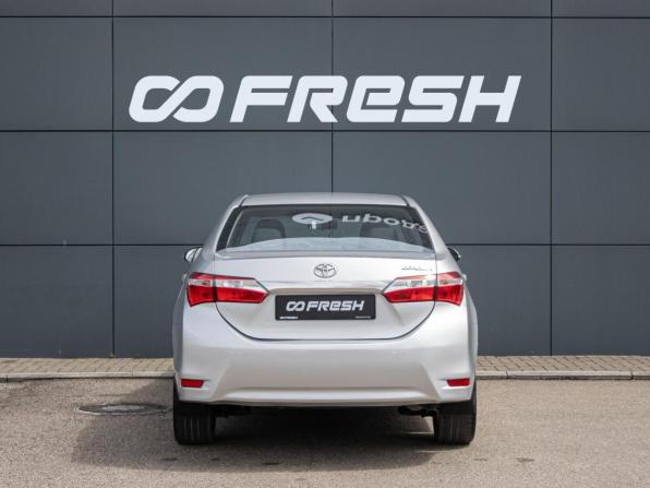 Toyota Corolla XI (E160 E170 E180) Рестайлинг 1 с пробегом 2016 года, цена 1 330 000 рублей, 93847 км, седан, Автокод Объявления