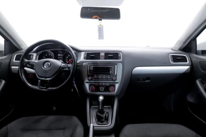 Volkswagen Jetta VI Рестайлинг с пробегом 2018 года, цена 1 449 999 рублей, 124000 км, седан, Автокод Объявления