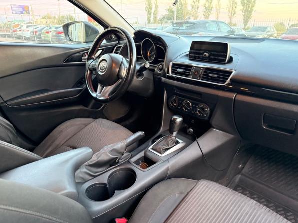 Mazda 3 III (BM) с пробегом 2014 года, цена 1 099 000 рублей, 176000 км, седан, Автокод Объявления