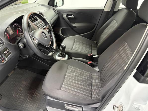 Volkswagen Polo V Рестайлинг с пробегом 2020 года, цена 1 498 000 рублей, 56439 км, седан, Автокод Объявления