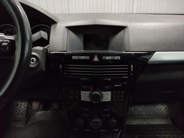 Opel Astra H Рестайлинг с пробегом 2011 года, цена 435 000 рублей, 248176 км, хэтчбек, Автокод Объявления