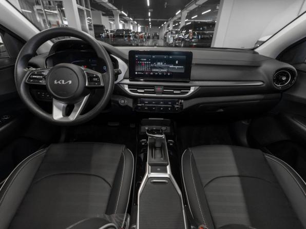 Kia K3 II (China Market) Рестайлинг с пробегом 2026 года, цена 2 980 000 рублей, 20 км, седан, Автокод Объявления