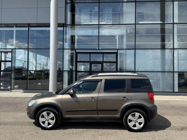 Skoda Yeti I с пробегом 2012 года, цена 780 000 рублей, 224216 км, внедорожник, Автокод Объявления