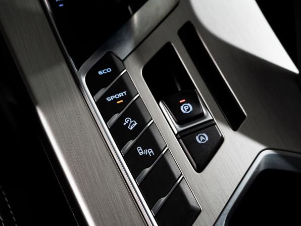 Geely Coolray I с пробегом 2021 года, цена 1 519 500 рублей, 68538 км, внедорожник, Автокод Объявления