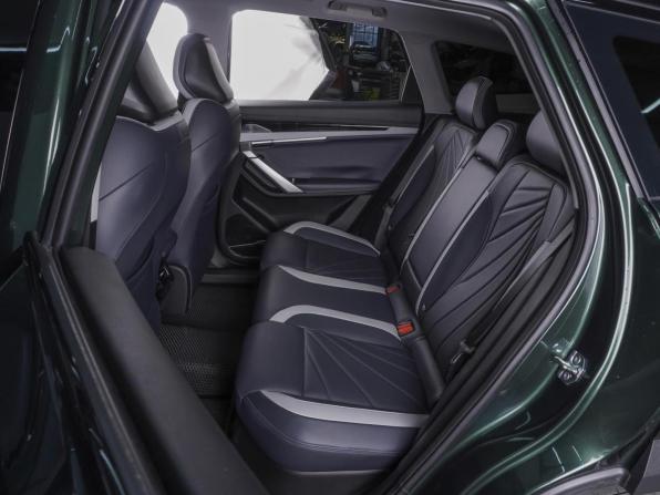 Geely Atlas II с пробегом 2024 года, цена 2 819 000 рублей, 36524 км, внедорожник, Автокод Объявления