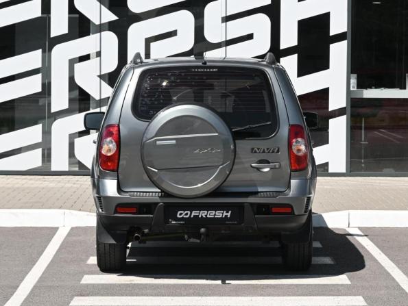 Chevrolet Niva I Рестайлинг с пробегом 2016 года, цена 650 000 рублей, 137201 км, внедорожник, Автокод Объявления