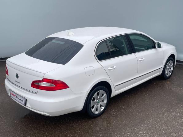 Skoda Superb II с пробегом 2012 года, цена 1 030 000 рублей, 280832 км, лифтбек, Автокод Объявления