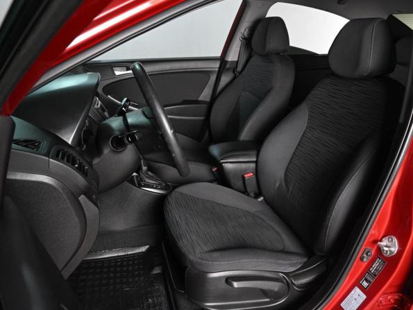 Hyundai Solaris I Рестайлинг с пробегом 2016 года, цена 1 329 000 рублей, 123465 км, седан, Автокод Объявления