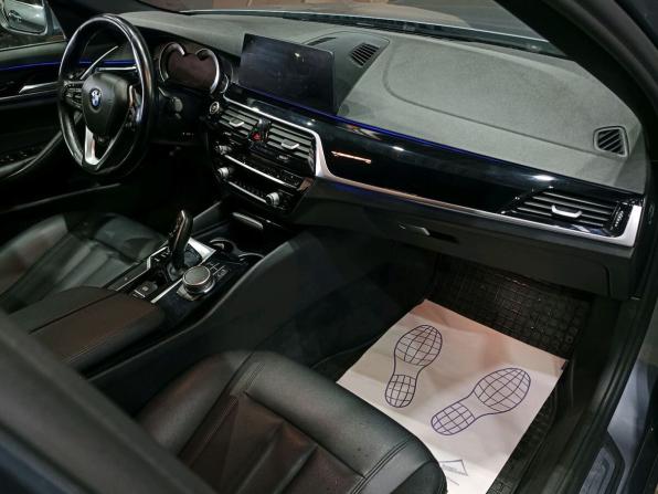 BMW 5 серии VII (G30/G31/G38) с пробегом 2017 года, цена 2 600 000 рублей, 160990 км, седан, Автокод Объявления