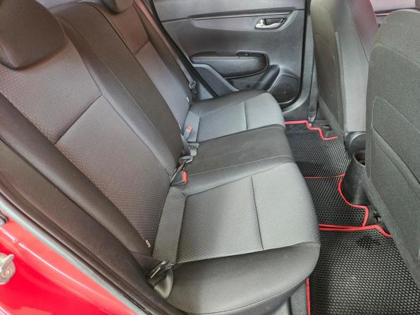 Kia Rio IV Рестайлинг с пробегом 2021 года, цена 1 339 000 рублей, 207691 км, седан, Автокод Объявления