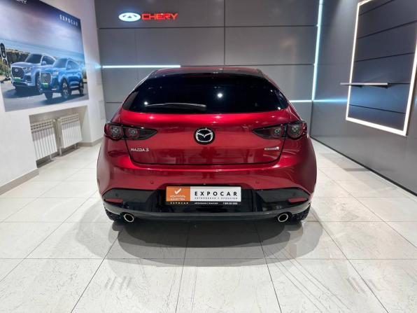 Mazda 3 IV (BP) с пробегом 2021 года, цена 1 885 000 рублей, 43000 км, хэтчбек, Автокод Объявления