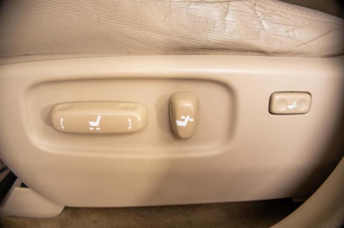 Lexus RX II Рестайлинг с пробегом 2008 года, цена 1 849 000 рублей, 333254 км, внедорожник, Автокод Объявления