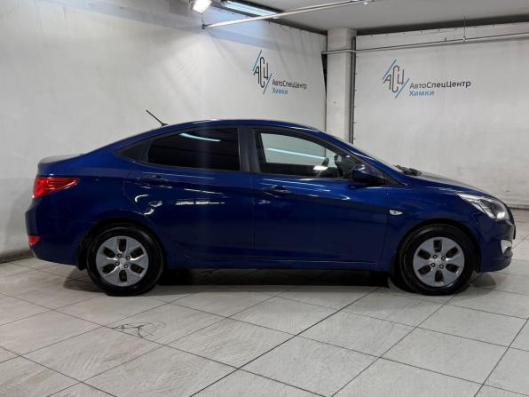 Hyundai Solaris I Рестайлинг с пробегом 2015 года, цена 999 800 рублей, 140000 км, седан, Автокод Объявления