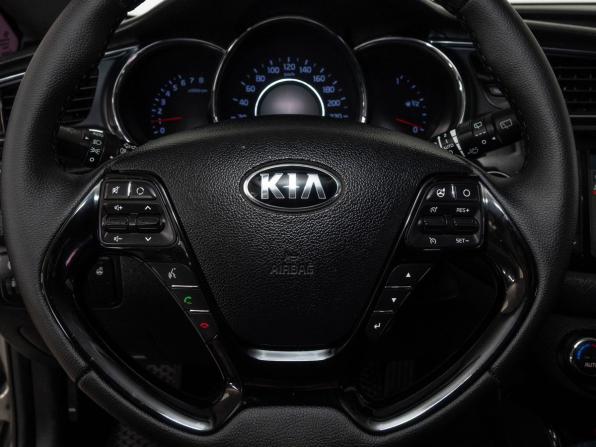 Kia Ceed II Рестайлинг с пробегом 2017 года, цена 1 498 000 рублей, 129526 км, универсал, Автокод Объявления