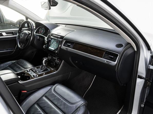 Volkswagen Touareg II с пробегом 2012 года, цена 2 080 000 рублей, 189757 км, внедорожник, Автокод Объявления