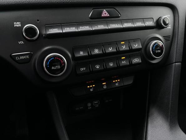 Kia Sportage IV с пробегом 2018 года, цена 2 050 000 рублей, 97952 км, внедорожник, Автокод Объявления