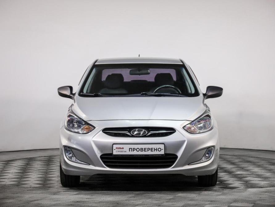 Hyundai Solaris I Санкт-Петербург  - изображение 2