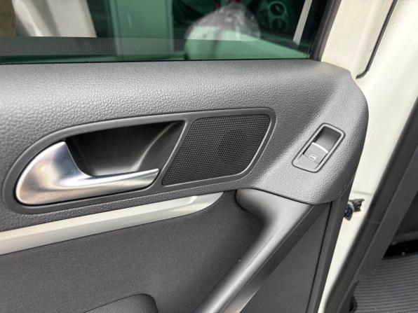 Volkswagen Tiguan I Рестайлинг с пробегом 2013 года, цена 1 065 000 рублей, 255507 км, внедорожник, Автокод Объявления