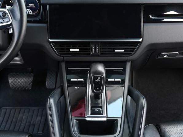 Porsche Cayenne III с пробегом 2018 года, цена 5 049 000 рублей, 144932 км, внедорожник, Автокод Объявления