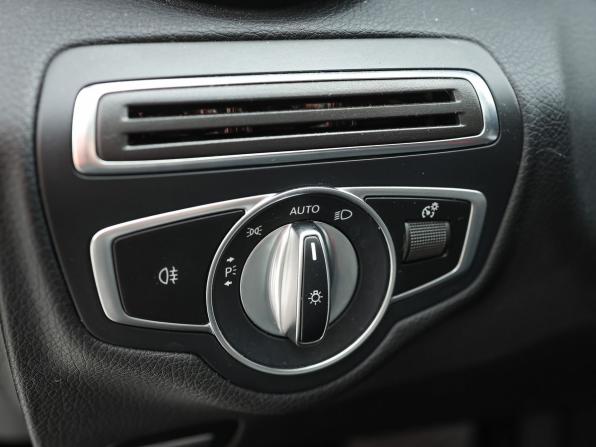 Mercedes-Benz C-Класс V (W206) с пробегом 2021 года, цена 3 700 000 рублей, 29238 км, седан, Автокод Объявления