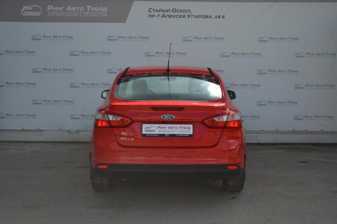 Ford Focus III с пробегом 2013 года, цена 850 000 рублей, 233000 км, седан, Автокод Объявления